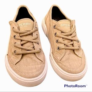 little boys Sperry shoes  sz 9.5